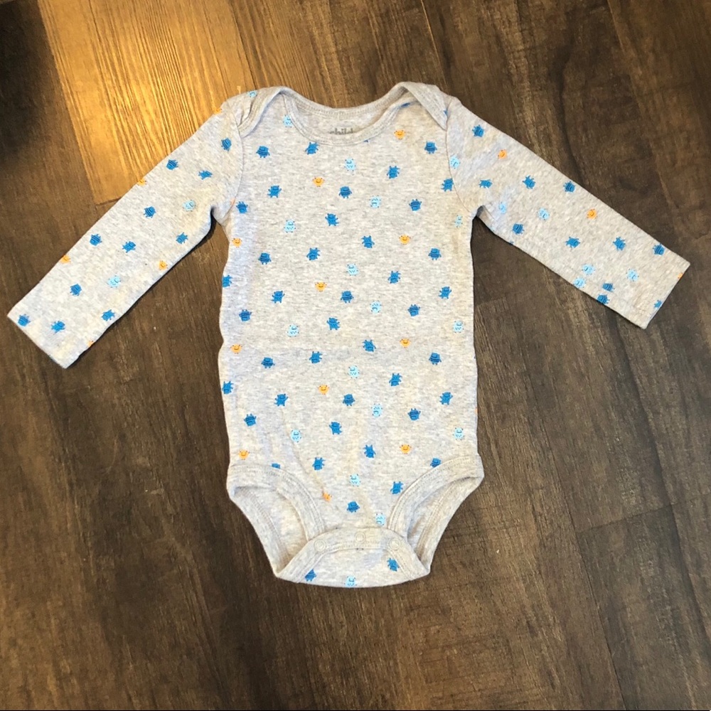 Gray long sleeve onsie w/little monsters 6-12 mo